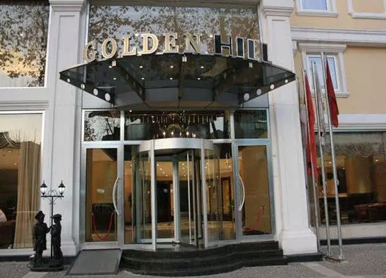 GOLDEN HILL
